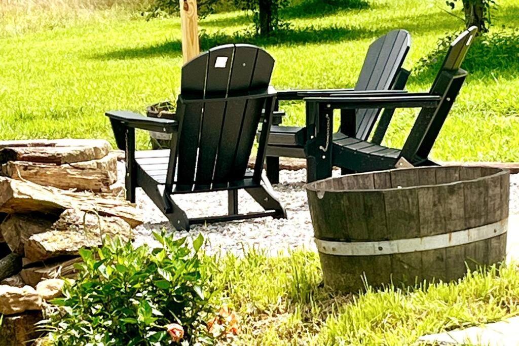 #4 Kentucky Bourbon Trail Bourbon Barrel Cottages Lawrenceburg Buitenkant foto