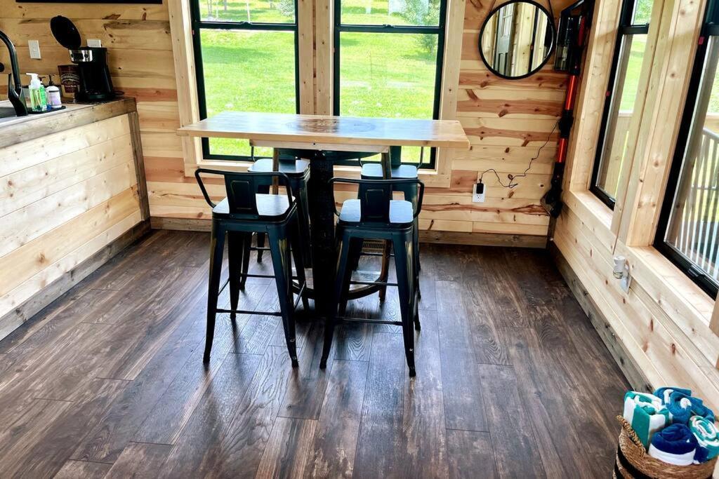#4 Kentucky Bourbon Trail Bourbon Barrel Cottages Lawrenceburg Buitenkant foto